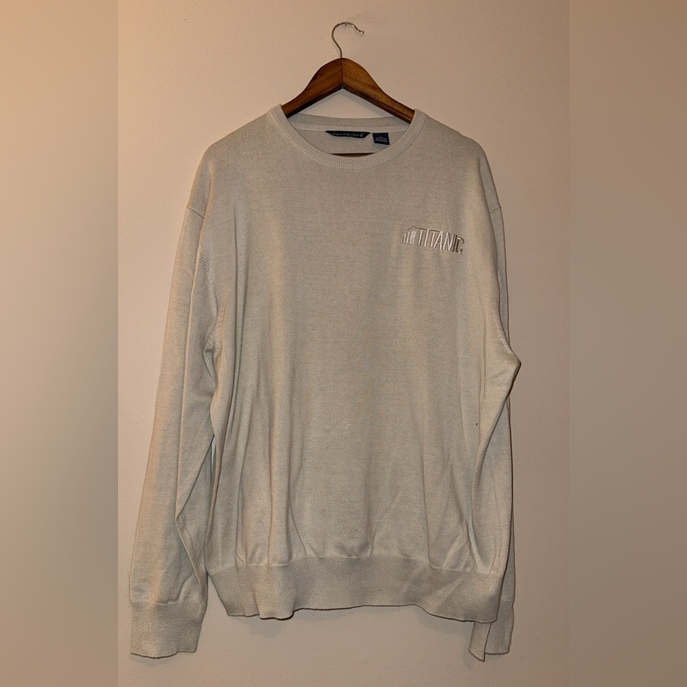 Titanic gift shop XL green sweatshirt sweater top